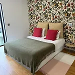 아파트 Carreira