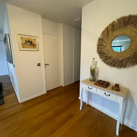 Apartamento Carreira