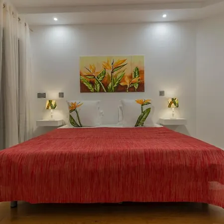 Apartment Carreira