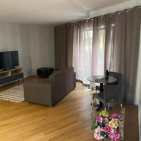 Carreira Apartment *